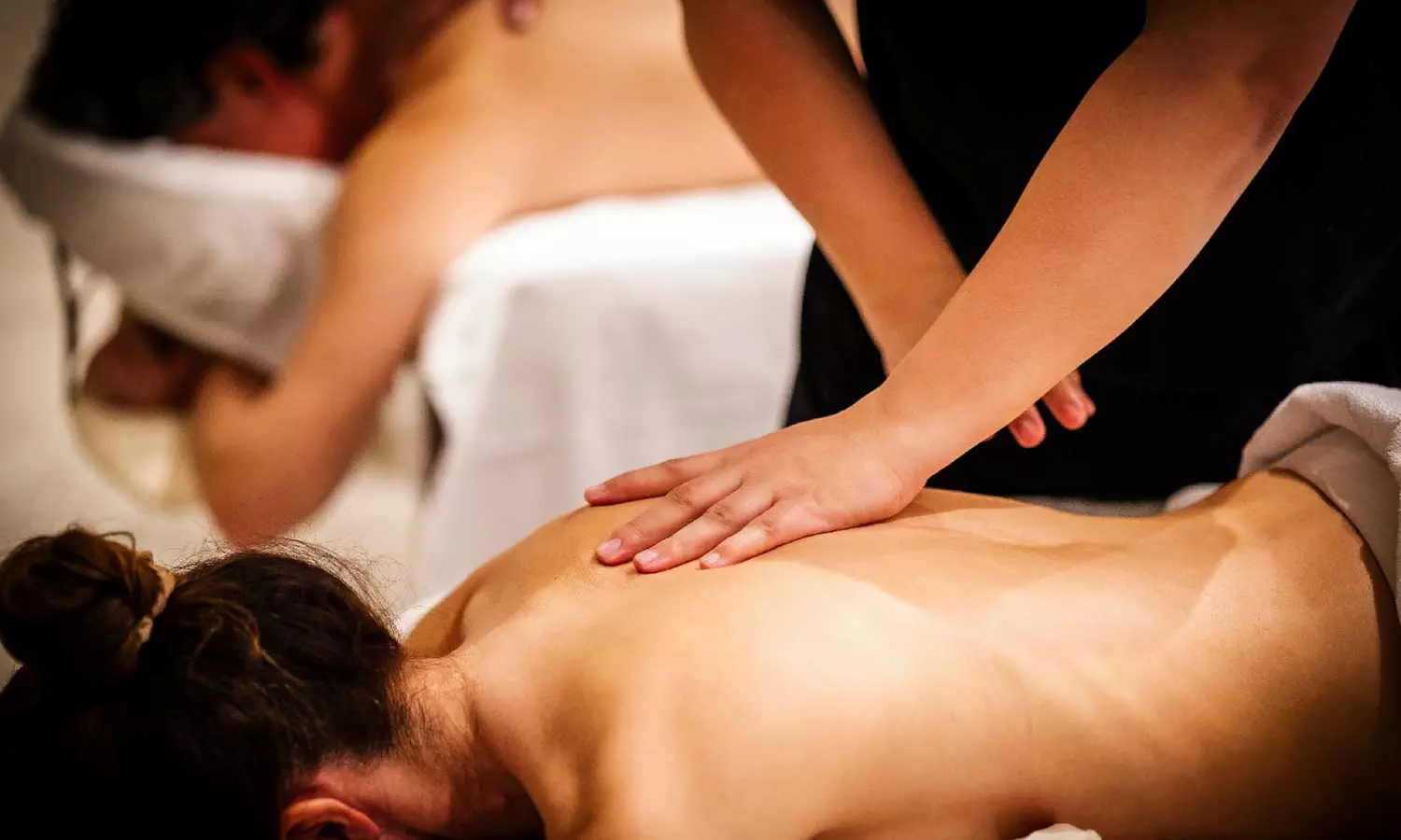 Masaje relajante de 50 minutos para una persona con bebida en Sulis Hammam And Spa - Primary Image