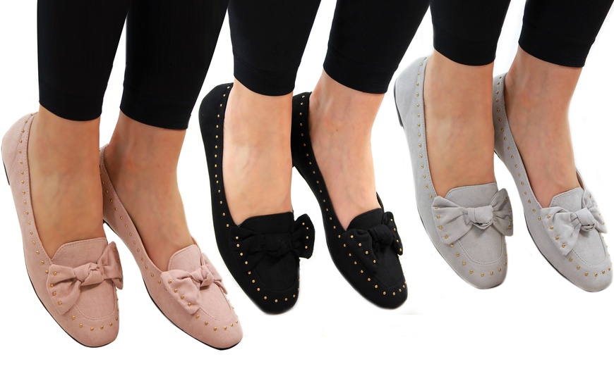 Image 1: Women's Studded Bow Loafers