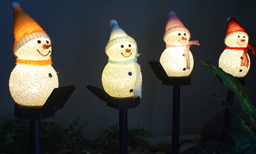 Image 5: Snowman Solar Light