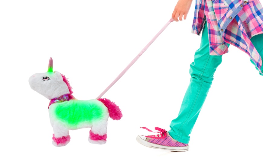 Image 2: Walking Unicorn Toy on Lead