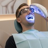 Image 1: 30, 60 oder 90 Min. kosmetisches Zahn-Bleaching für 1 Person