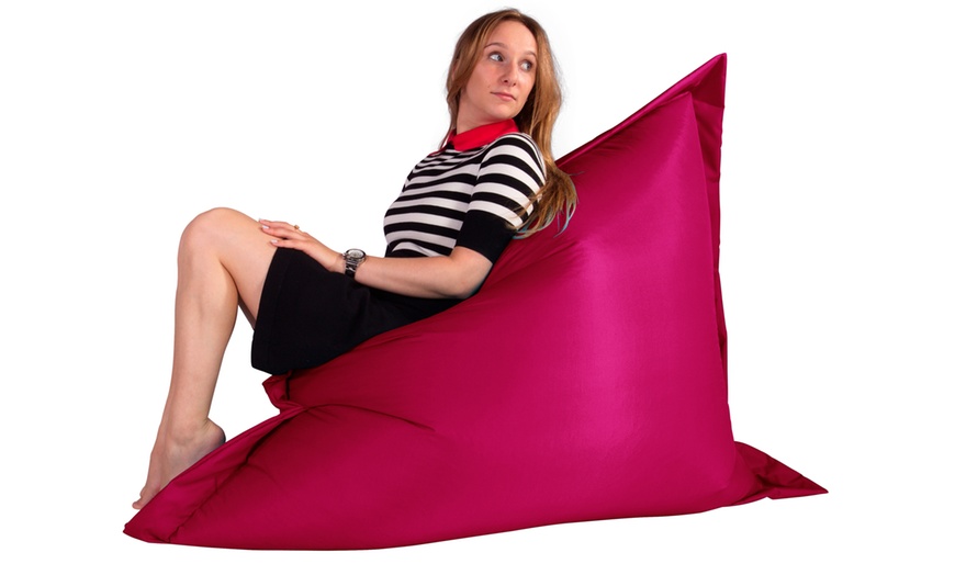 Image 9: Large or Giant Beanbags