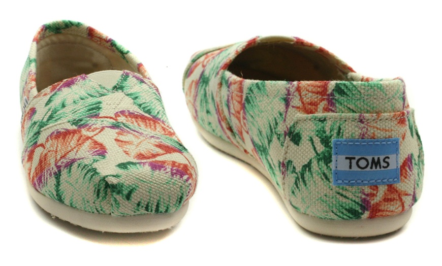 Image 9: Women's TOMS Espadrilles