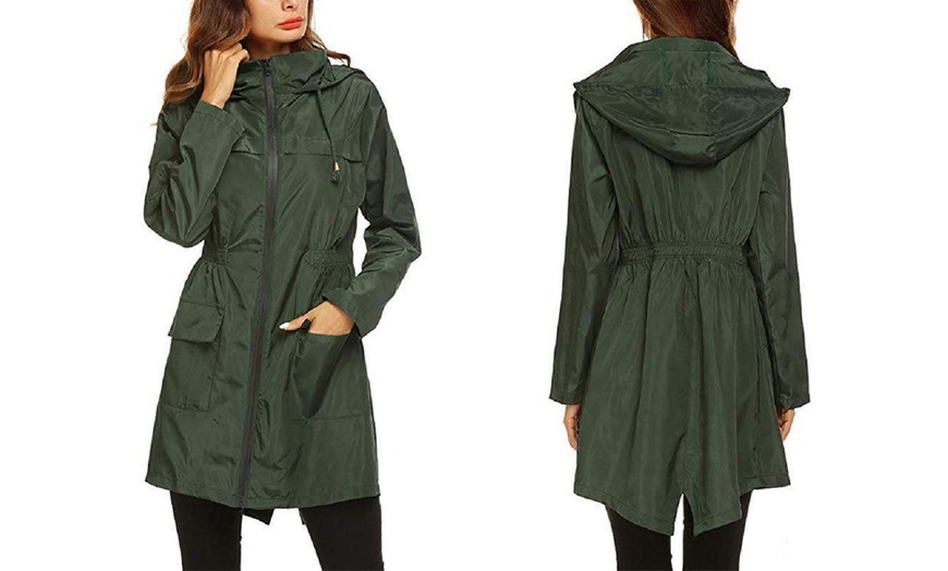 Image 5: Women's Lightweight Raincoat