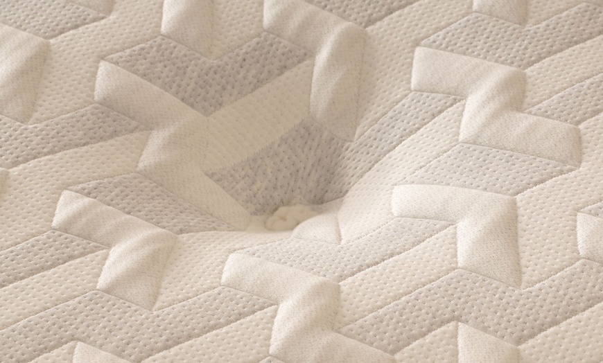 Image 3: Tribeca Pocket Sprung Mattress