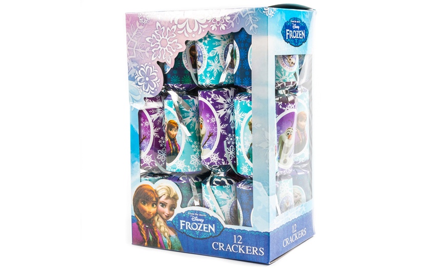 Image 1: Frozen Themed Christmas Crackers