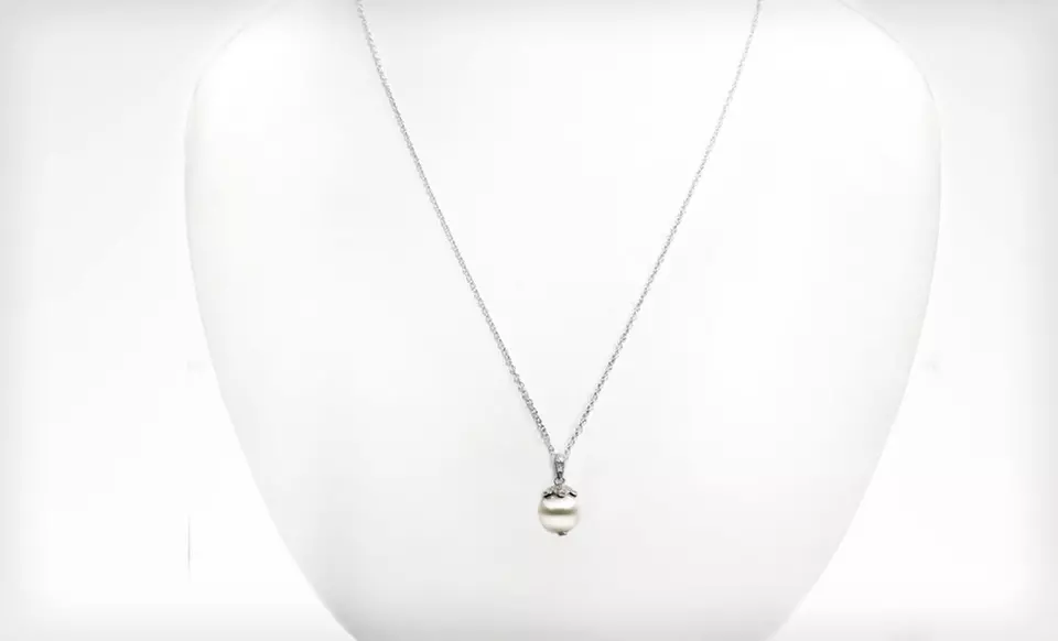 $15.99 for Pearl Jewelry (Up to $69.99 List Price). Multiple Styles Available. Free Shipping and Free Returns. - Second Medium