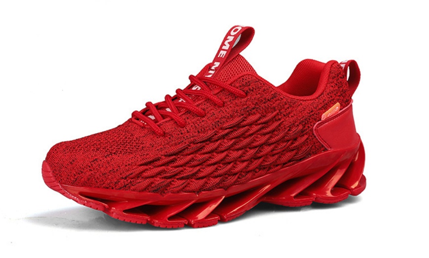 Image 10: Flexible Breathable Athletic Sneakers 