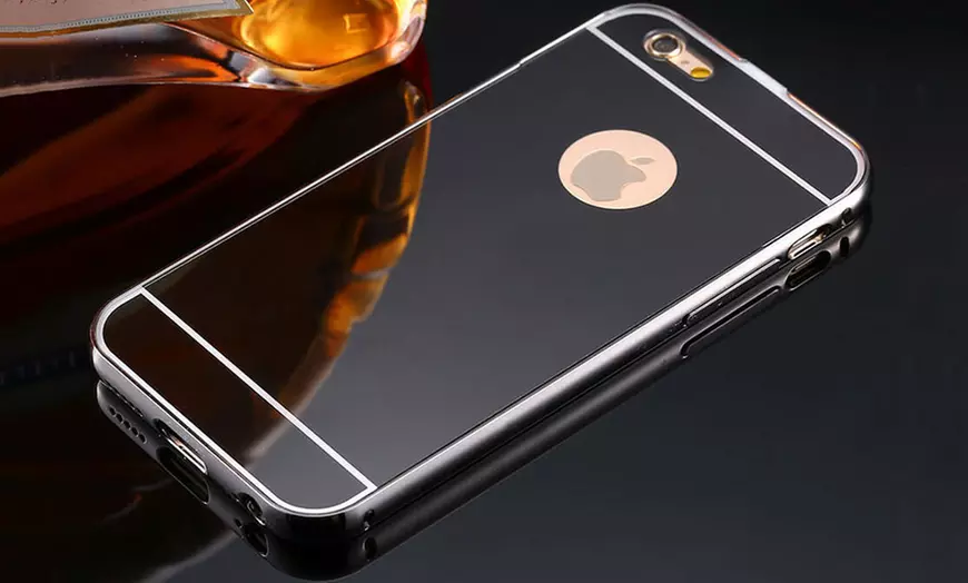 Image 8: Coque réfléchissante smartphone