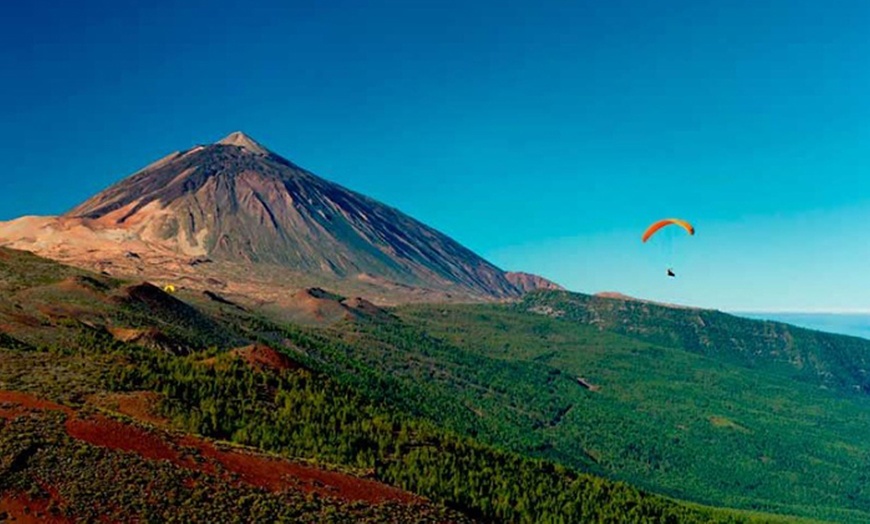 Image 1: ¡Experimenta la emoción de volar! ¡Descubre la libertad en el aire!