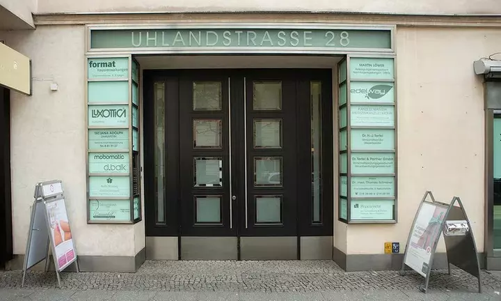 Wimpernverlängerung mit der Volumetechnik für 1 Pers., opt. mit Refill