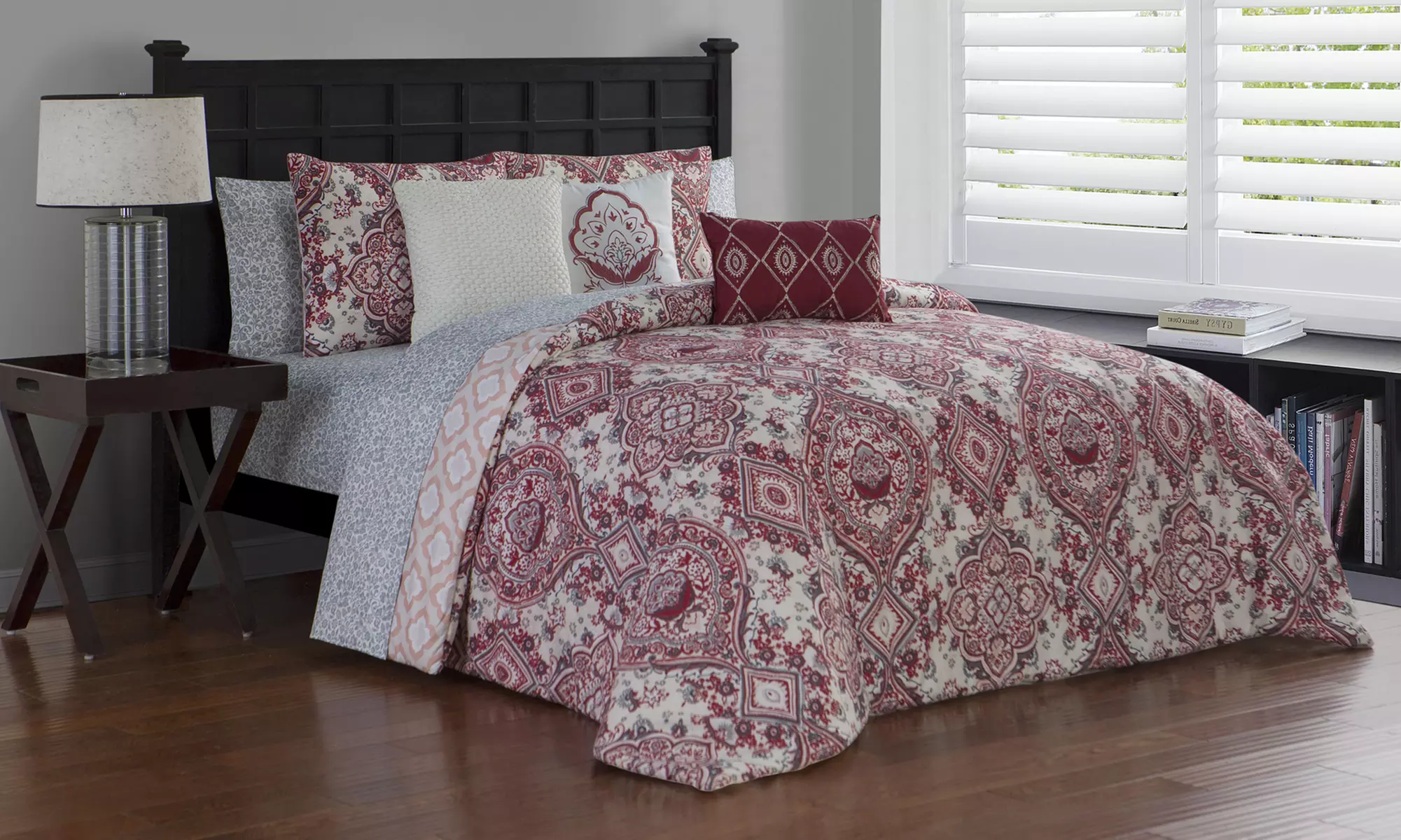 Reversible Bed in Bag Set with Sheets (10-piece) - Second Medium