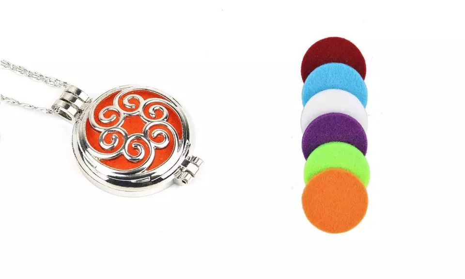 1 ou 2 colliers diffuseurs d'huiles essentielles et HE d'orange en option, pour se détendre tout au long de la journée - Second Medium