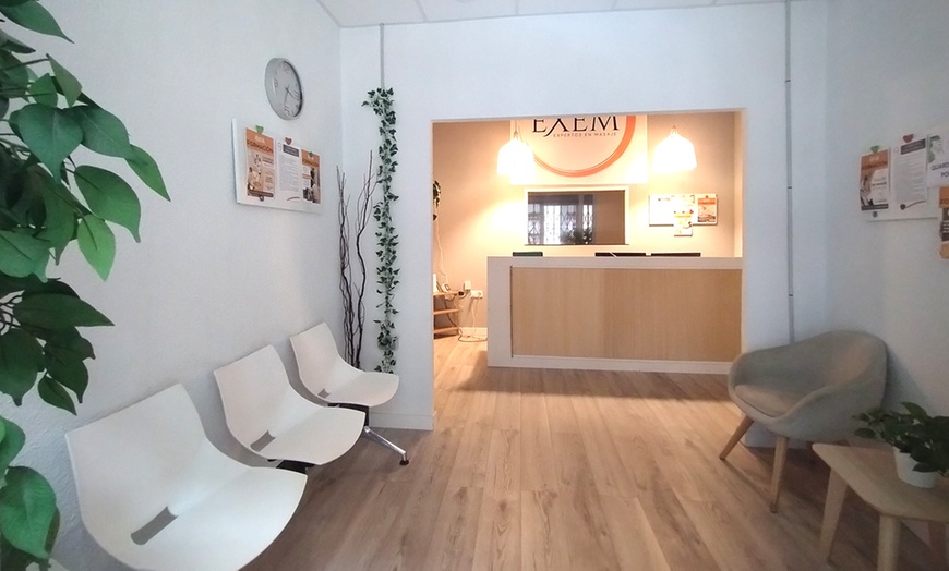 Image 5: Masaje de 30, 55 u 85 minutos a elegir entre diferentes disciplinas