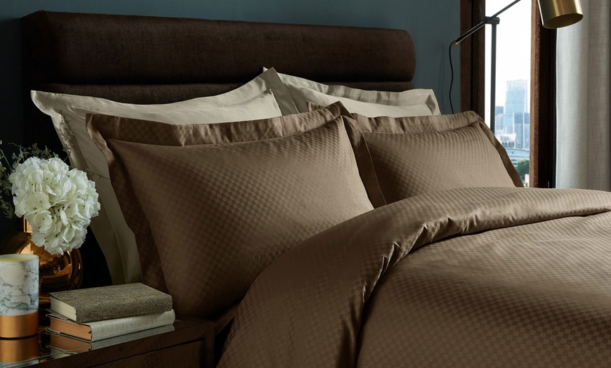 Image 8: 350 Thread Count Egyptian Cotton Bedding