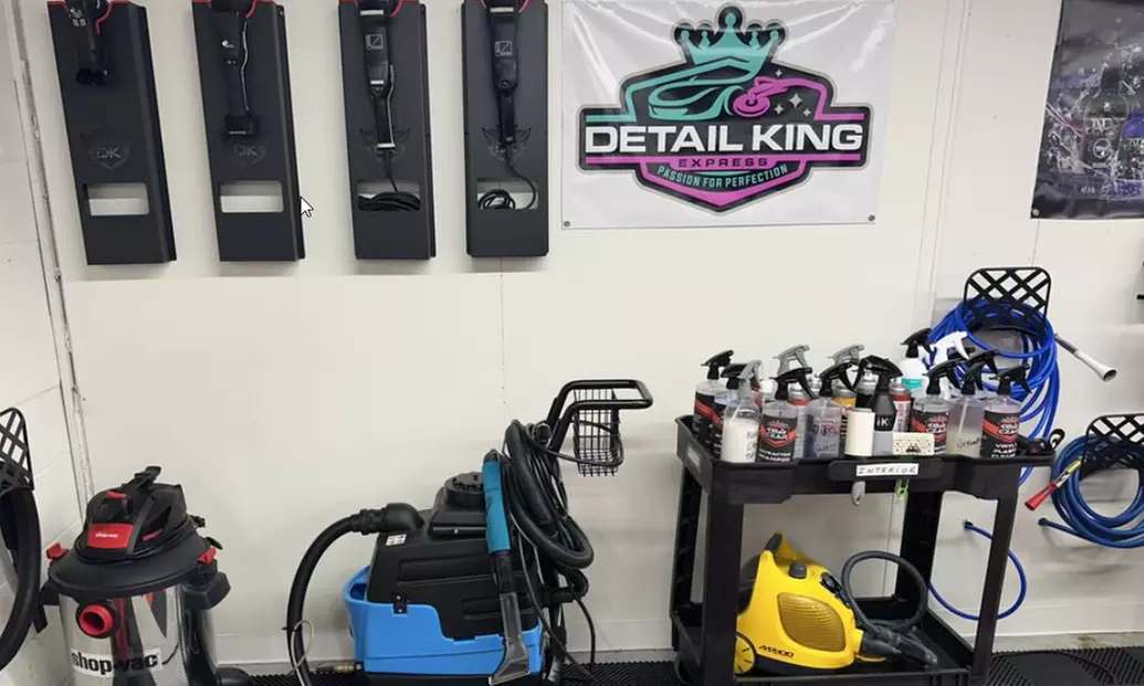 Detail Hand Wash, Vacuum & Poly Seal for Small/Mid-Size Sedans/SUV's