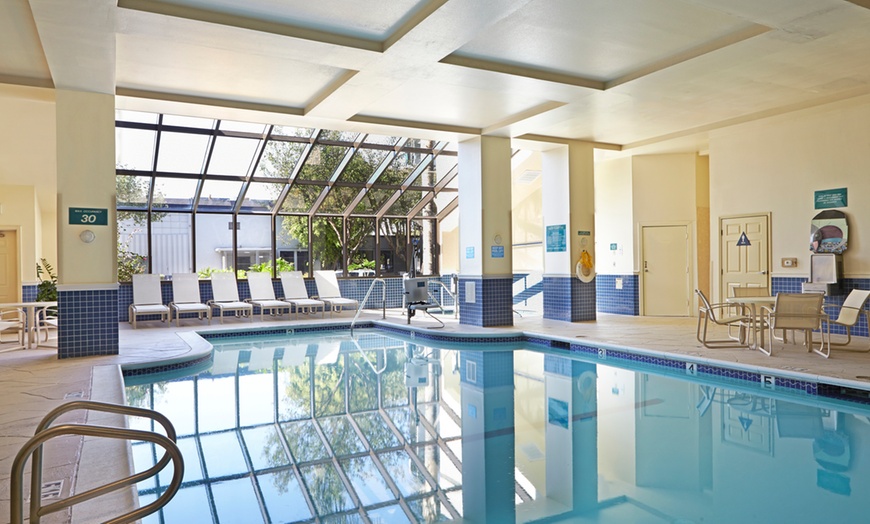 Image 6: Member-Only Deal: Embassy Suites by Hilton LAX North