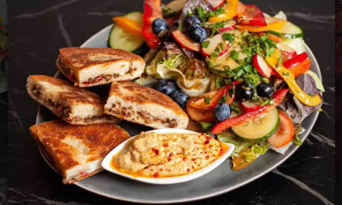 Orientalische Reise für 2 Personen im Süden Cafe