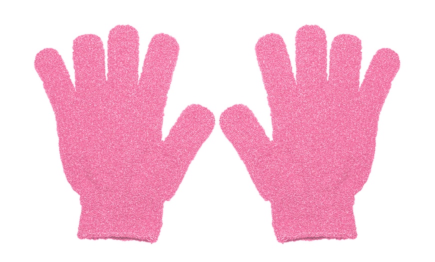 Image 4: Tanning and Exfoliating Gloves