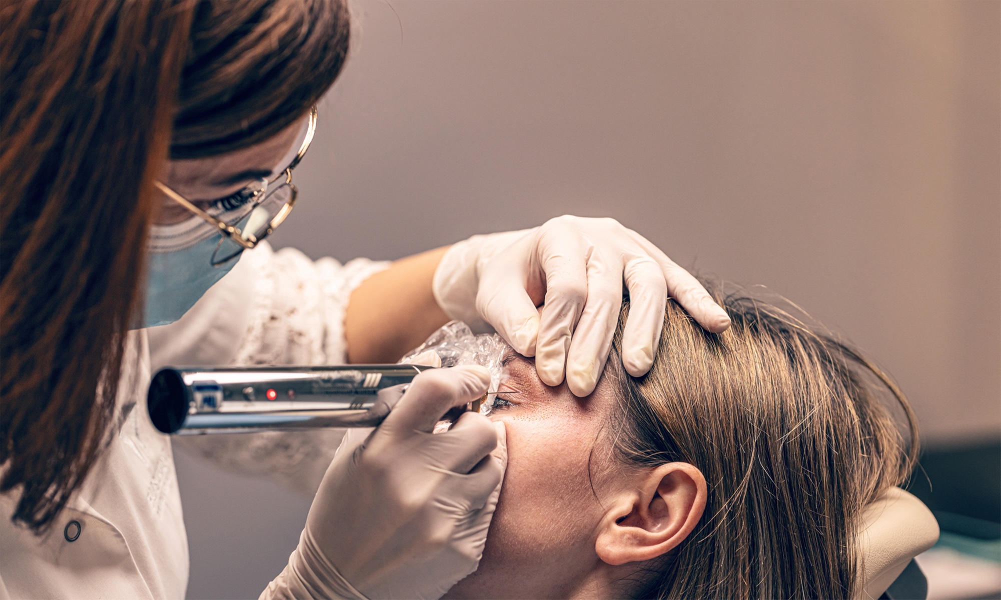 Lidstraffung mit Plasma-Lift