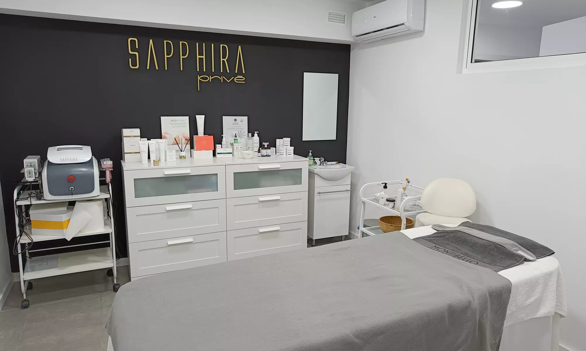 Hasta 57% de dto. en Masaje - Clásico en Sapphira Privé Torremolinos