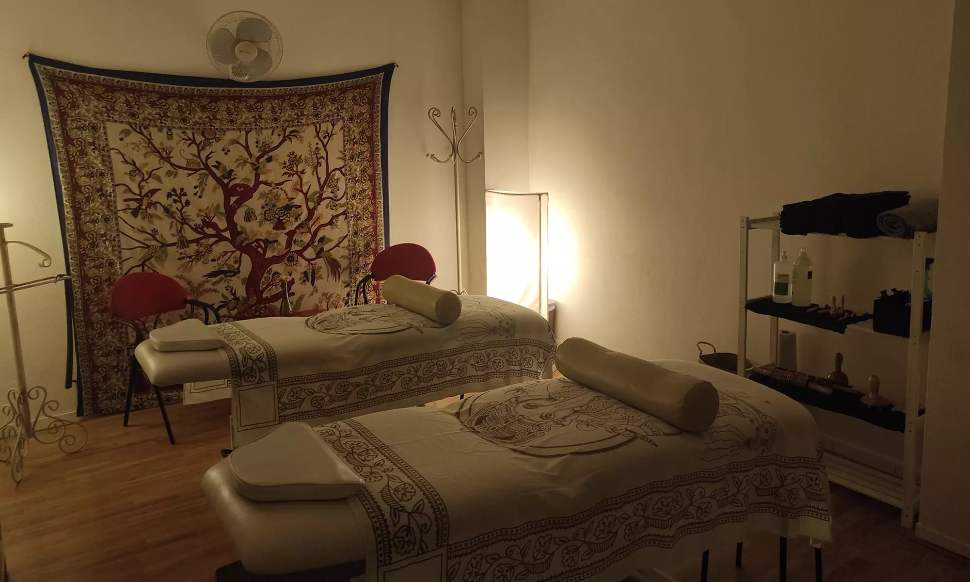 Ritual esencial en pareja 50 min con aromaterapia, cava y trufas