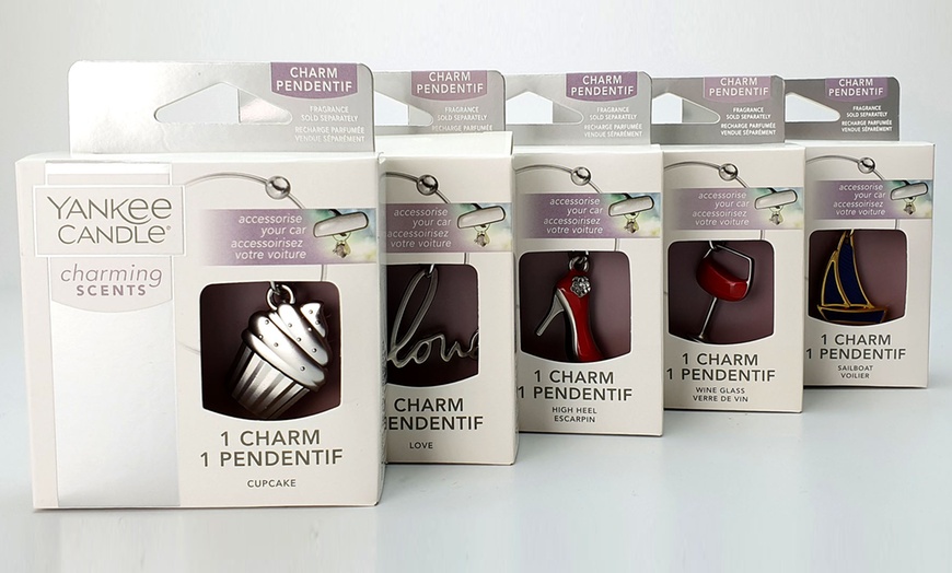 Image 4: Yankee Candle Charming Scents Kit