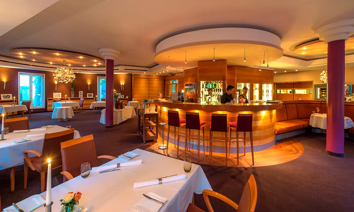 Vegetarisches oder Überraschungsmenü für bis zu 4 Personen