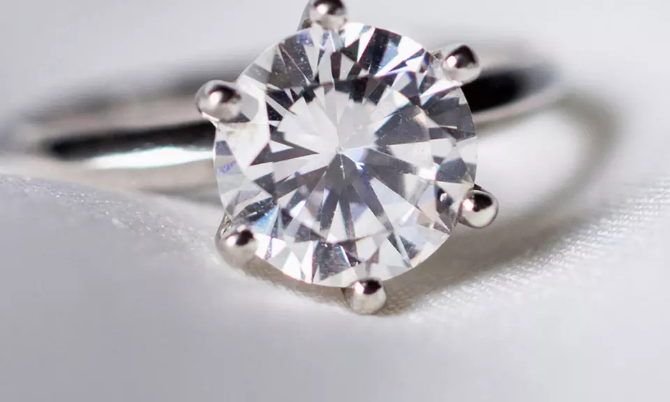 Pendientes de diamantes Grado A++ 0.5 Crt  Moissanite