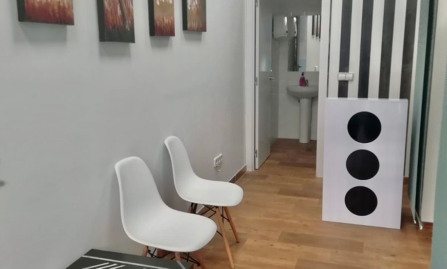 Image 3: Limpieza hydrafacial con opción a diferentes tratamientos