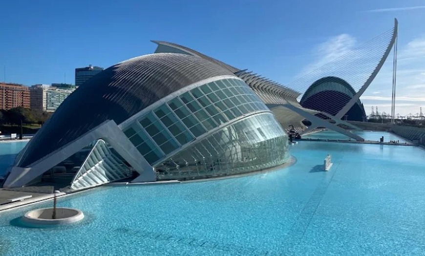 Image 3: Tours en tuk tuk por Valencia, Málaga, Mallorca, Ronda y Alicante