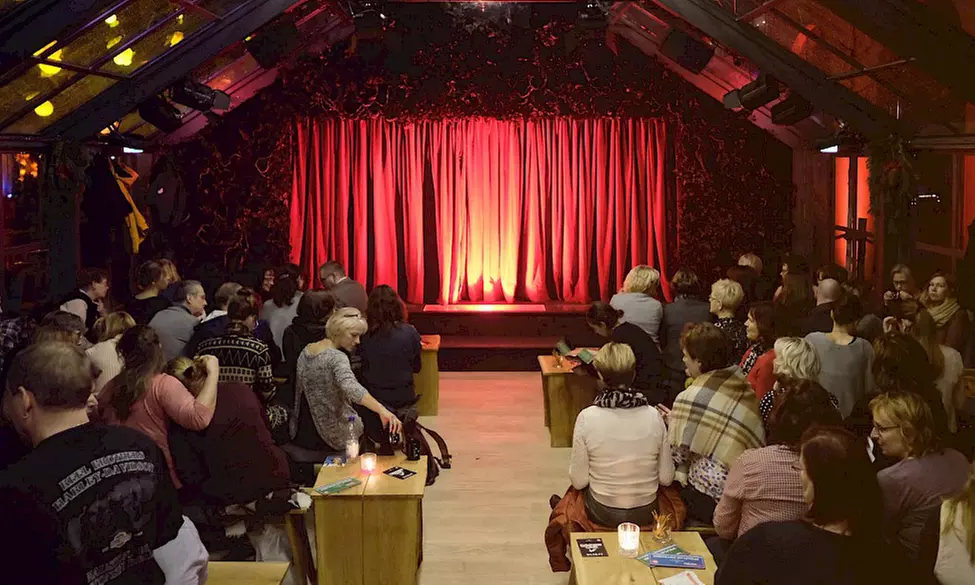 Märchen im Glaspalast: Ticket vom 15.11-30.12.2025