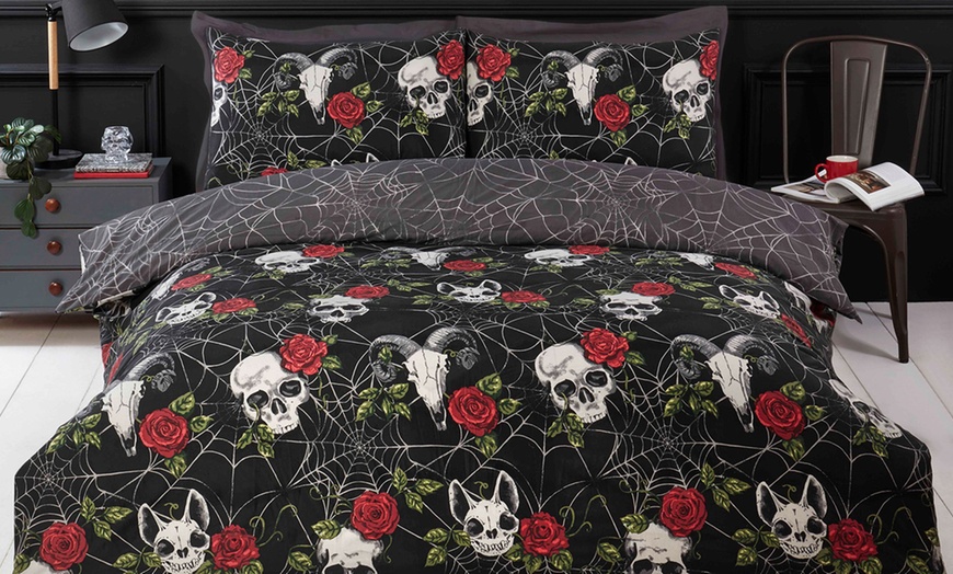 Image 7: Halloween Duvet Sets - Spooktacular Designs for Your Bedroom