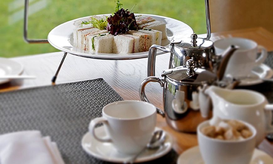 Image 5: 4* Afternoon Tea for Two