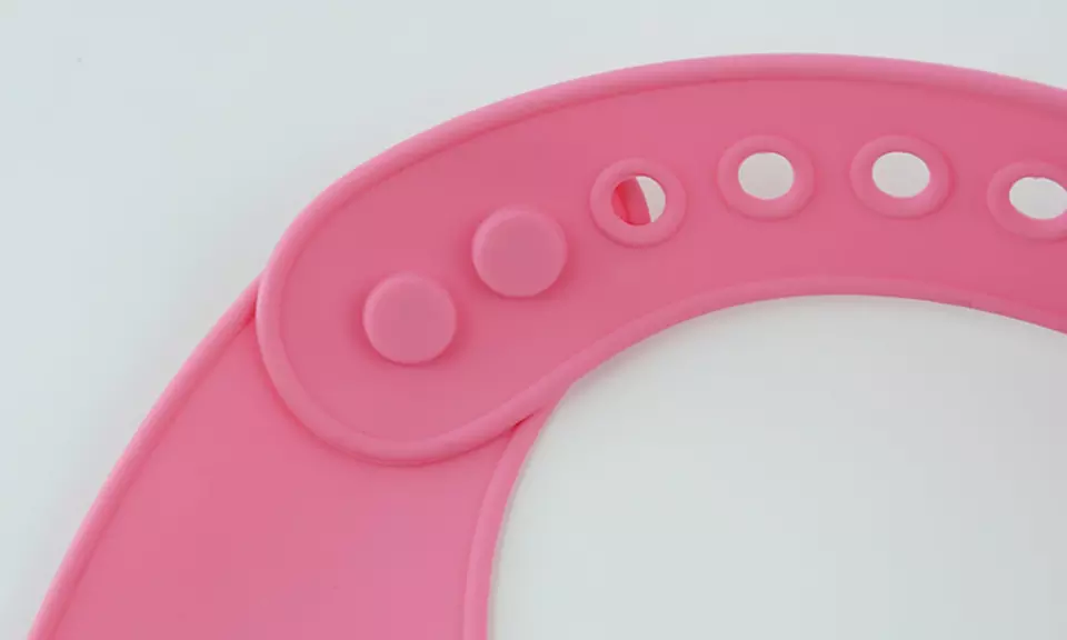 1x, 2x oder 4x Lätzchen aus Silikon in Blau oder Pink - Second Medium