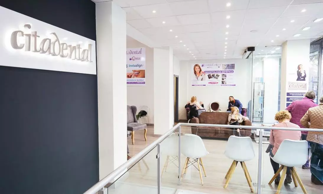 Limpieza o blanqueamiento dental