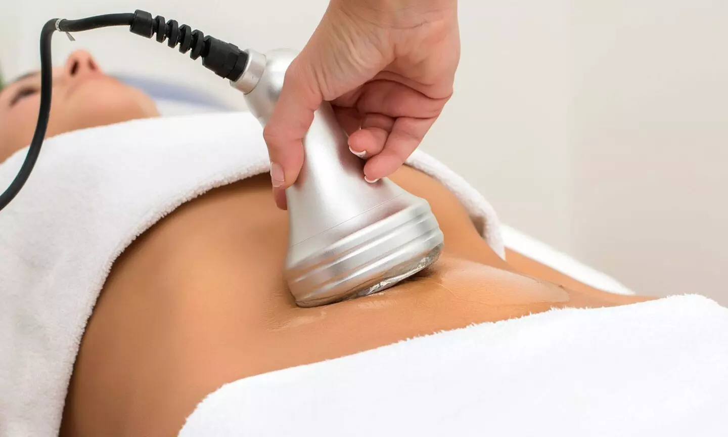 Do 48% zniżki na Redukcja tłuszczu/cellulitu - niemarkowe w Gabinet Kosmetyczny ''Sakura'' - Primary Image