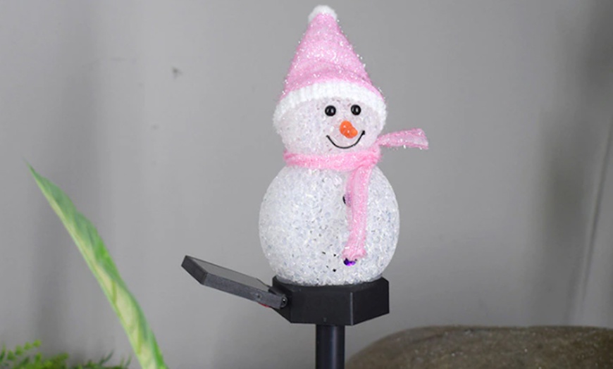 Image 15: Snowman Solar Light