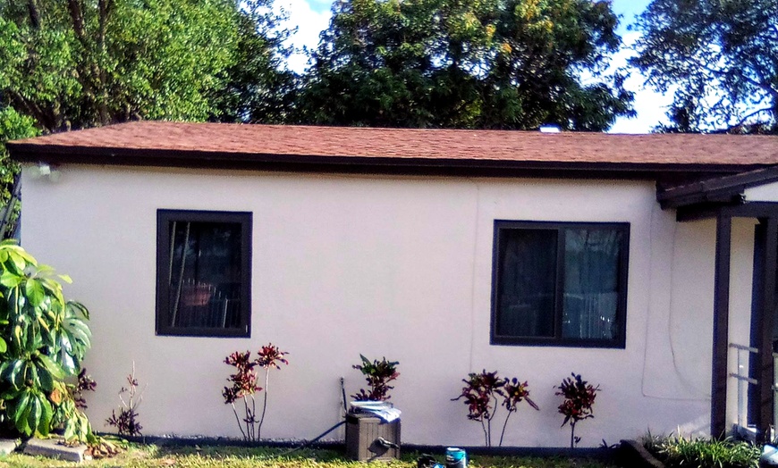 Image 2: Quality Pressure Washing Cleaning Pack or Sedans and Compact Cars