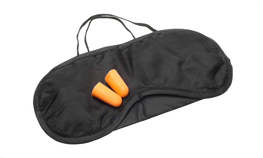 Image 4: PMS Eye Mask and Ear Plugs Set