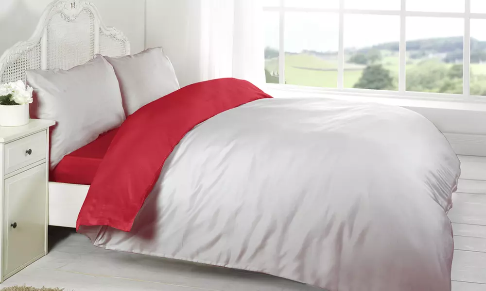 Reversible Four-Piece Complete Duvet Set in Choice of Design and Size from £12.98 (Up to 58% Off) - Primary Image