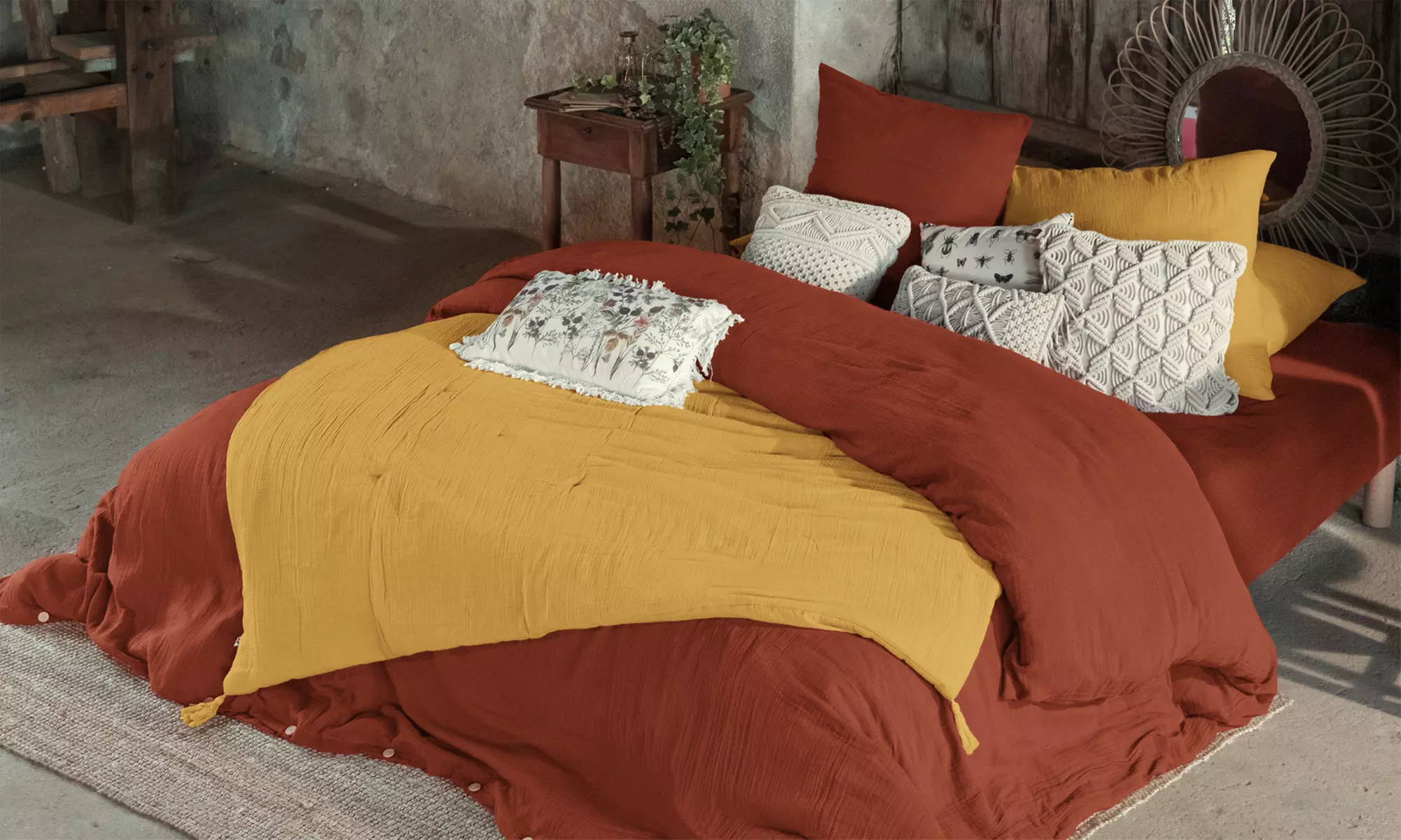 Ensemble de housse de couette, drap housse et taies d'oreiller en coton Oeko-tex, coloris au choix - Primary Image