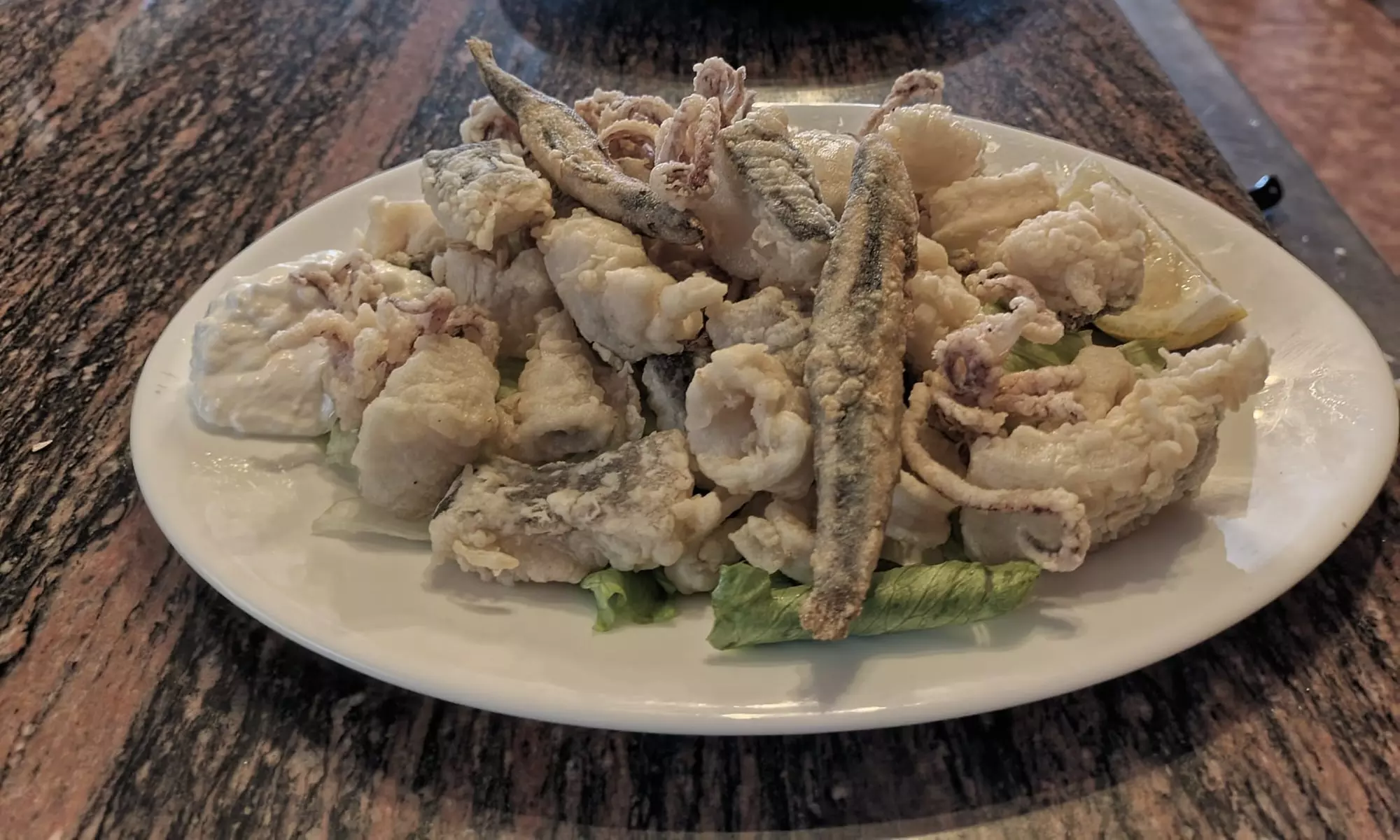 Menú de pescaíto para 2 o 4 en Entrevinos