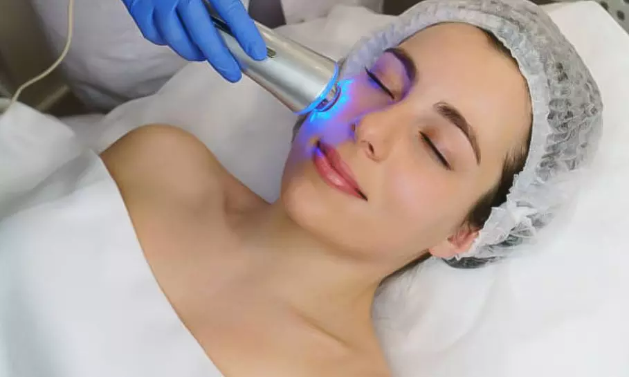 ¡Hasta un 58% de descuento en limpieza facial con peeling ultrasónico, radiofrecuencia o masaje en Medestetic! - Primary Image
