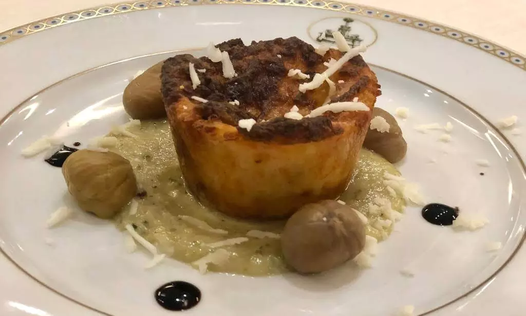 Kampanien: Doppelzimmer mit Halbpension und Spa