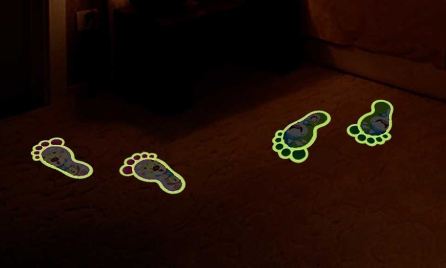 Image 31: Stickers phosphorescents