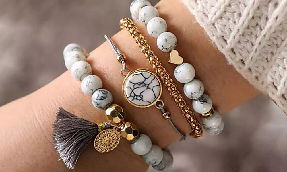 Set Di 4 Bracciali Boho Multistrato Con Perline E Cristalli – Gioielli Fashion Per Donne E Ragazze, Bracciali Impilabili Colorati Con Nappe