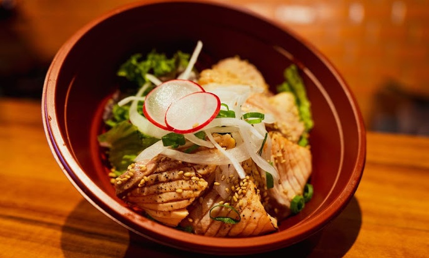 Image 1: Japanisches Lunch-Menü to go inkl. Vorspeise, Donburi & Grüntee 