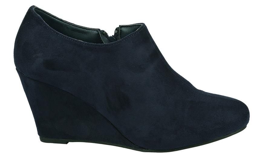 Image 3: Women's Wedge Heel Ankle Boots