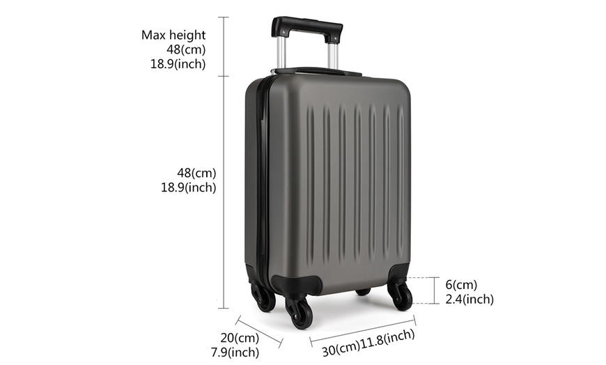 Image 10: Kono Grey Suitcase Range